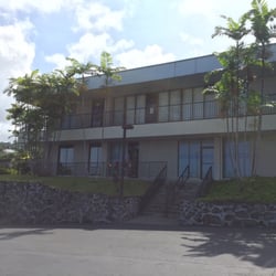 Sugai Wesley,  MD - Entrance (makai side of building)