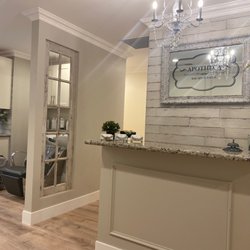 Apotheca Day Spa & Salon - Amelia James