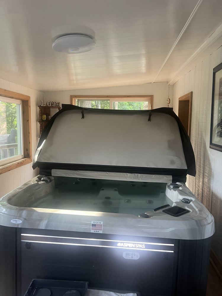 LANDODREAMS Updated September 2024 602 N Broadway, Rochester