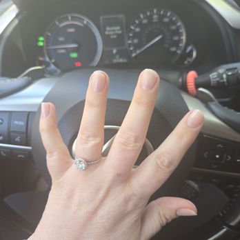 EVA Nails - Nail Salons Near Me - Evanston, Illinois