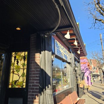 Biagio's Bistro - Exterior - Italian Near Me - Cincinnati, Ohio