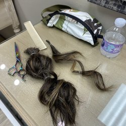 Sahaira Salon - Snip snip!