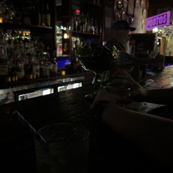 Little Dipper Lounge - Bars Near Me - Houston, Texas