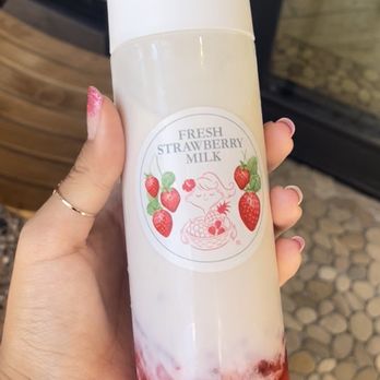 Mana Sandwiches - Fresh Strawberry Milk - Sandwiches Near Me - Honolulu, Hawaii Mana Sandwiches - Fresh Strawberry Milk - Sandwiches Near Me - Honolulu, Hawaii