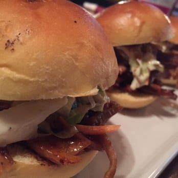 Barefoot Peddler - Do you even pull pork dude? - American Near Me - Greenvale, New York