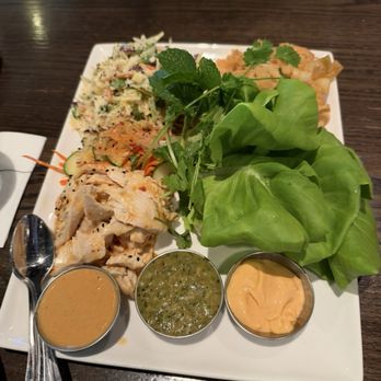Cooper’s Hawk Winery & Restaurant - Thai Lettuce Wraps - Wine Bars Near Me - Wellington, Florida
