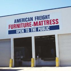 American Freight: Furniture and Mattress