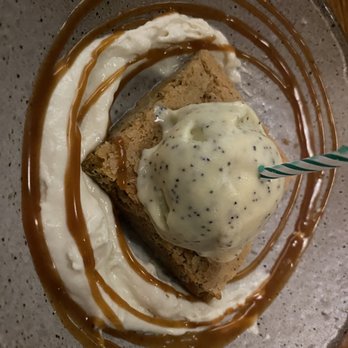 Lockeland Table - Blonde brownie - New American Near Me - Nashville, Tennessee
