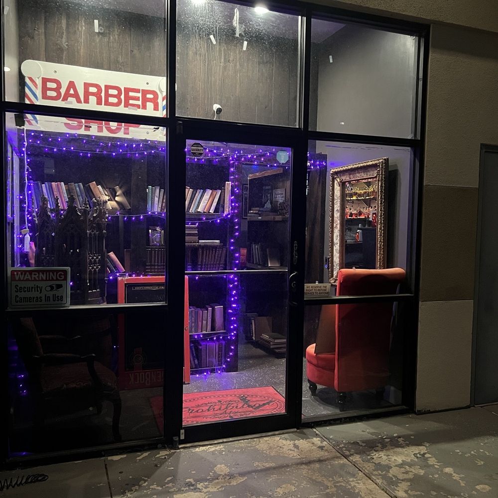 What a cool spot! Hidden entrance and great ambience- Will be back