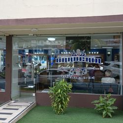 Barbershop Luis - Storefront