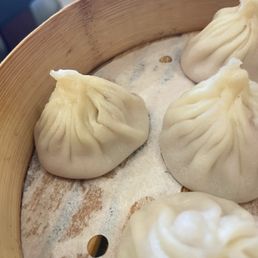 Shanghai Cheese Pork Xiao Long Bao(6) Shanghai Cheese Pork Xiao Long Bao(6)