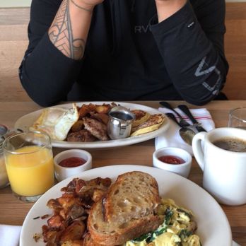 Plow - Breakfast & Brunch Near Me - San Francisco, California