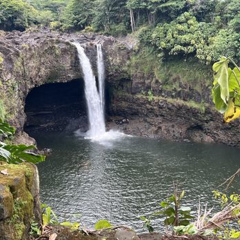 Rainbow Falls - Parks Near Me - Hilo, Hawaii