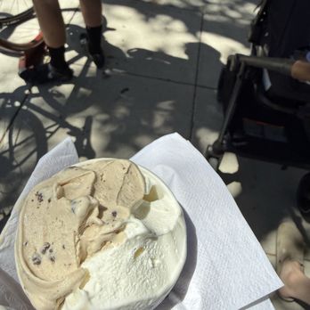 Bacio di Latte - Tiramisu & sweet cream - Ice Cream & Frozen Yogurt Near Me - Claremont, California Bacio di Latte - Tiramisu & sweet cream - Ice Cream & Frozen Yogurt Near Me - Claremont, California