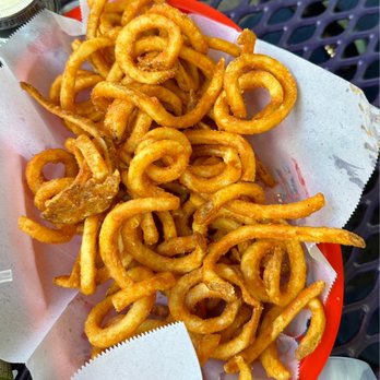Big Kahuna Pub And Grill - Curly fry - Pubs Near Me - Seaside, Oregon