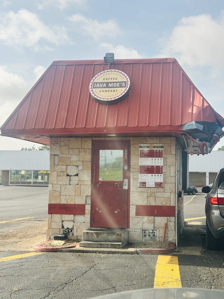 Social spots from Java Moe's