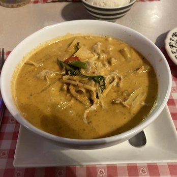 Thai Bistro - Red Curry with pork - Thai Near Me - Kerrville, Texas Thai Bistro - Red Curry with pork - Thai Near Me - Kerrville, Texas