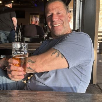 HELLUVA Brewing Company - Steve and a light beer, Eclipse - Brewpubs Near Me - Chandler, Arizona