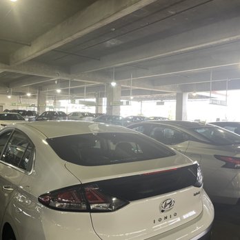 National Car Rental - favorite rental car on a friday morning - Car Rental Near Me - Burbank, California National Car Rental - favorite rental car on a friday morning - Car Rental Near Me - Burbank, California