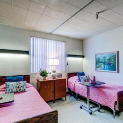 Glenhaven Healthcare - Semi-private room