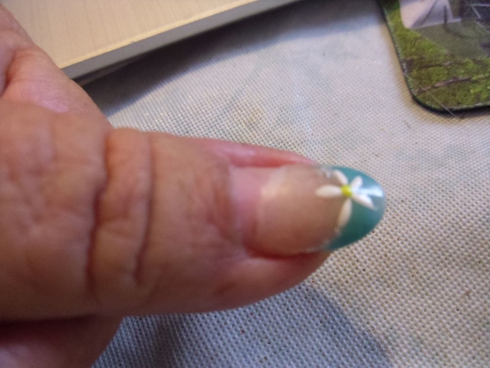 Luxury Nails Image