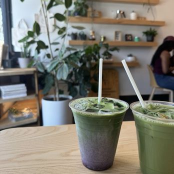 Wave 3 Coffee and Chocolate - Coffee & Tea Near Me - Atlanta, Georgia