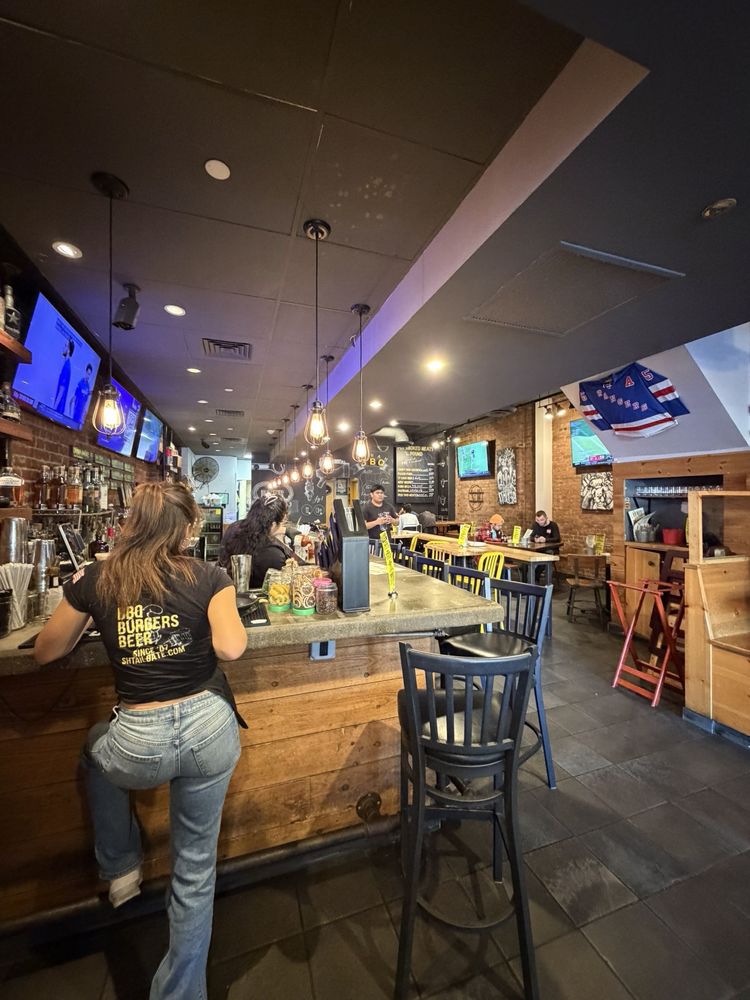 Smokehouse Tailgate Grill - Mamaroneck