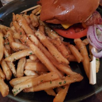Jake's American Bar - Bomber burger with Parmesan Truffle fries - American Near Me - Orlando, Florida Jake's American Bar - Bomber burger with Parmesan Truffle fries - American Near Me - Orlando, Florida