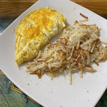 The In Place - cheese omelette - American Near Me - Forks, Washington