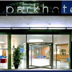 Sonnenterasse Parkhotel Hall - Parkhotel hall, welzenbacher restaurant, eingangsbereich, reception