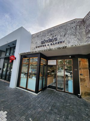 Sundays Croissanterie by null