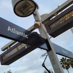 MTA - Atlantic Gold Line Station
