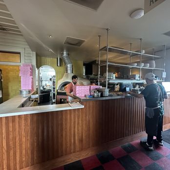 Loudmouth - Pizza Near Me - Austin, Texas Loudmouth - Pizza Near Me - Austin, Texas