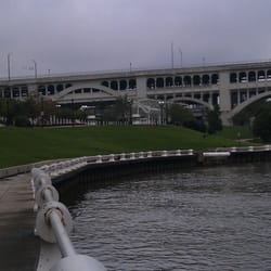 Settlers Landing Station