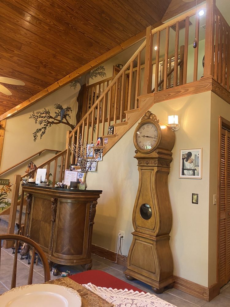 CABIN ON THE LAKE Updated September 2024 23 Photos 222 Tangerine