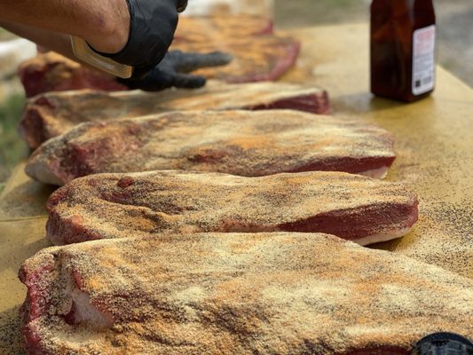 Lotz of BBQ by null