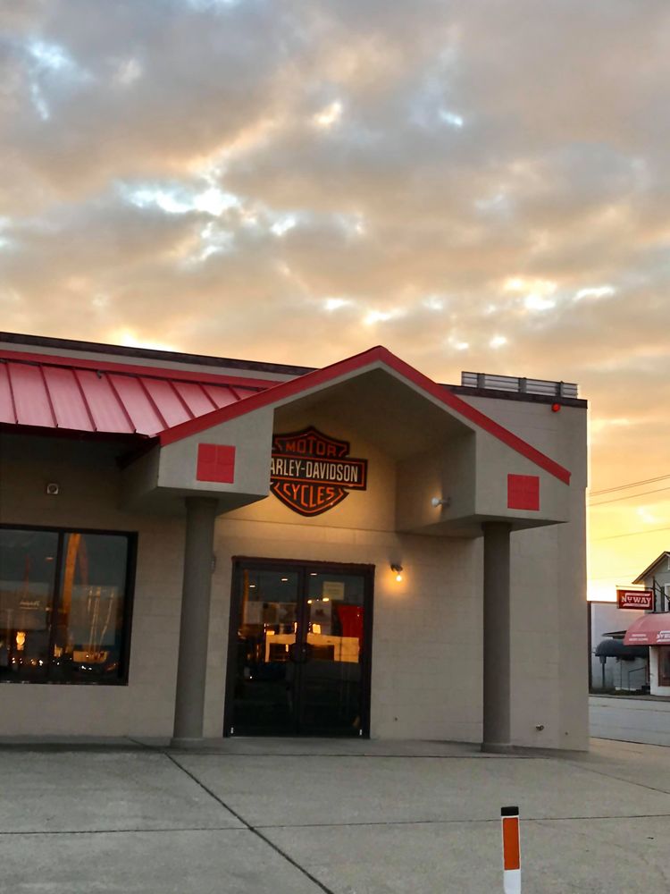 HARLEY DAVIDSON OF WEST VIRGINIA 4924 MacCorkle Ave SW, South