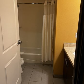 TownePlace Suites Marriott - full bath 1 - Hotels Near Me - Carlsbad, New Mexico TownePlace Suites Marriott - full bath 1 - Hotels Near Me - Carlsbad, New Mexico
