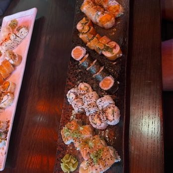 Blue Sushi Sake Grill - Sushi Bars Near Me - Chicago, Illinois