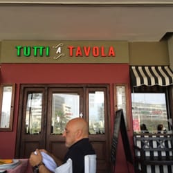 Tutti a Tavola