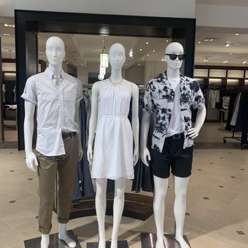 Banana Republic - Front - Men's Clothing Near Me - San Juan, Puerto Rico Banana Republic - Front - Men's Clothing Near Me - San Juan, Puerto Rico