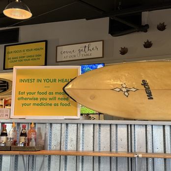 Rock N Rolls - Vietnamese Near Me - Honolulu, Hawaii