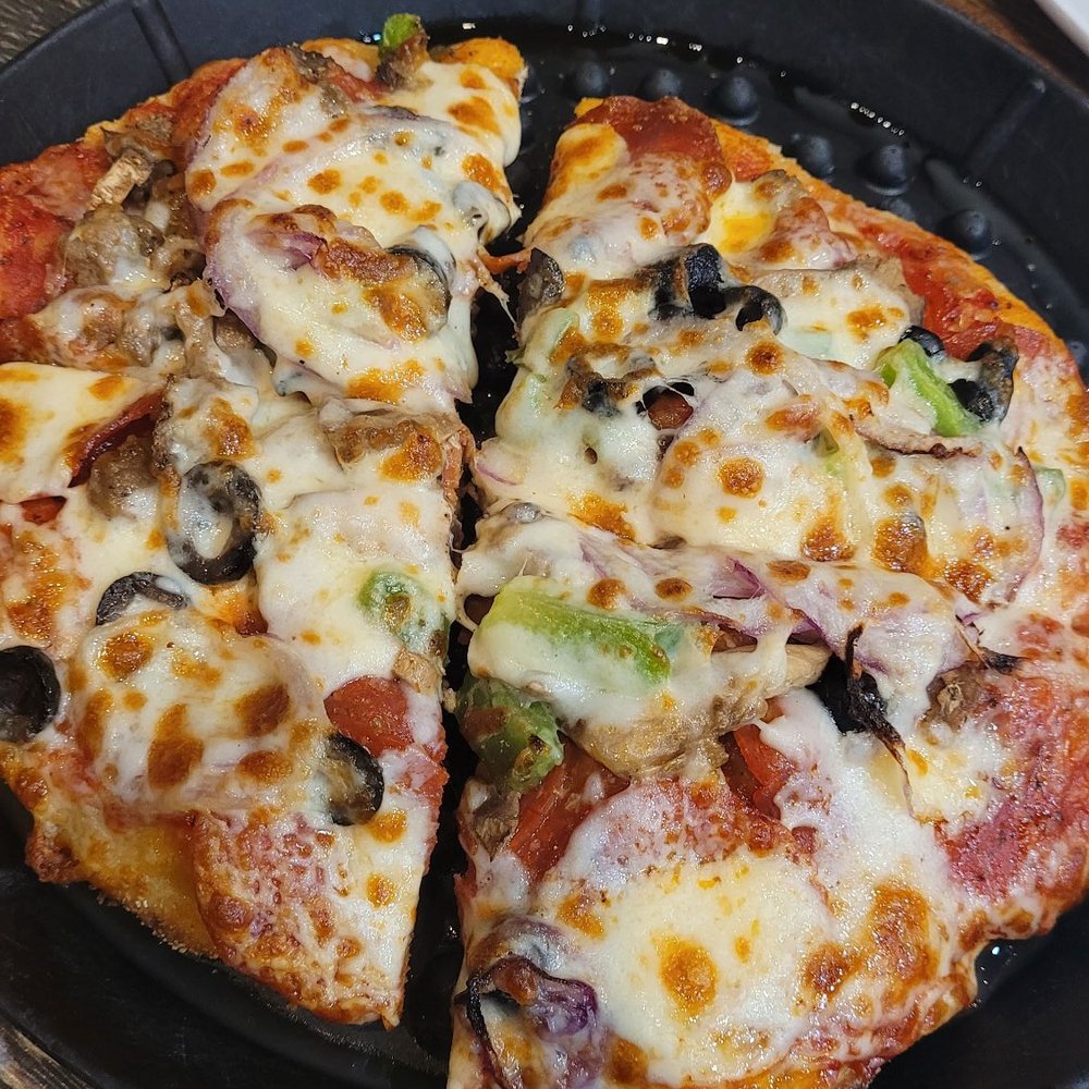 Copps Pizza - 8 inch supreme pizza - Pizza Near Me - Papillion, Nebraska Copps Pizza - 8 inch supreme pizza - Pizza Near Me - Papillion, Nebraska