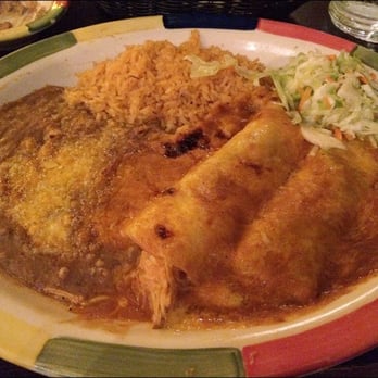 Torero's - Two item combo: ground beef & chicken Enchiladas! So tasty!!! - Mexican Near Me - Renton, Washington