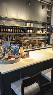 Browne Family Vineyards Tasting Room by null