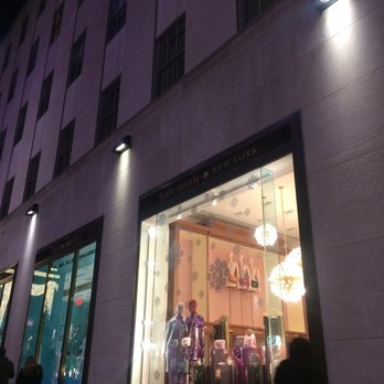 Rockefeller Center - Kate spade & Tiffany - Shopping Centers Near Me - New York, New York