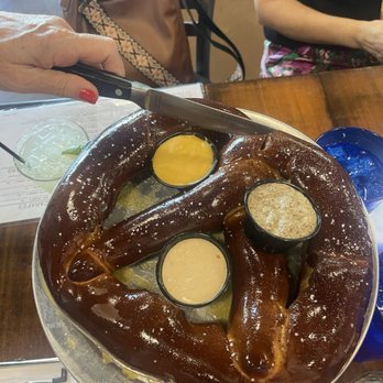 Beerhead Bar And Eatery - A super burnt $18 pretzel - Beer Bar Near Me - San Antonio, Texas Beerhead Bar And Eatery - A super burnt $18 pretzel - Beer Bar Near Me - San Antonio, Texas
