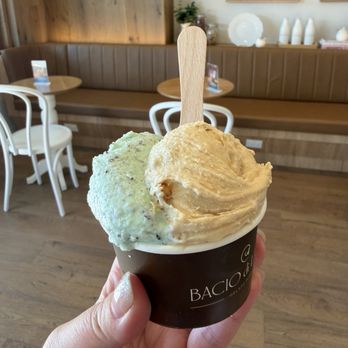 Bacio di Latte - Gelato Near Me - Newport Beach, California