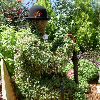 Del Mar Fairgrounds - cool garden thing - Stadiums & Arenas Near Me - Del Mar, California