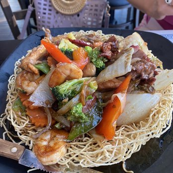 Ha Long Bay - Seafood Pan Fried noodles - Vietnamese Near Me - Tampa, Florida Ha Long Bay - Seafood Pan Fried noodles - Vietnamese Near Me - Tampa, Florida